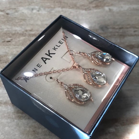 Anne AK Klein - Jewelry Set - NEW - Picture 3 of 8